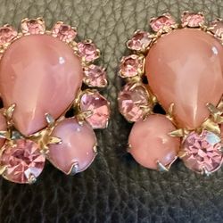 Vintage Pink  Color Clip On Earrings Stones with Rhinestones 18 Grams.