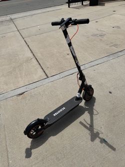 Black Electric Kick Scooter
