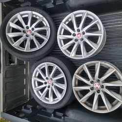 Four (4) 2015 JAGUAR XF WHEELS