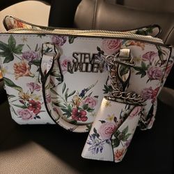 Purse  Steve Madden