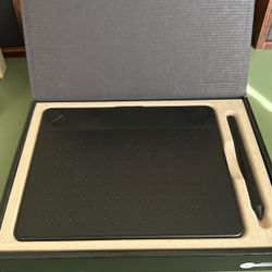 Intuos Drawing Tablet