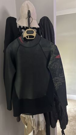 Cabrinha Neoprentop 2mm size Large Wetsuit Top