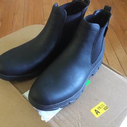 Nautica Men's Chelsea Boot Slip-On, water resistant, size 10. New