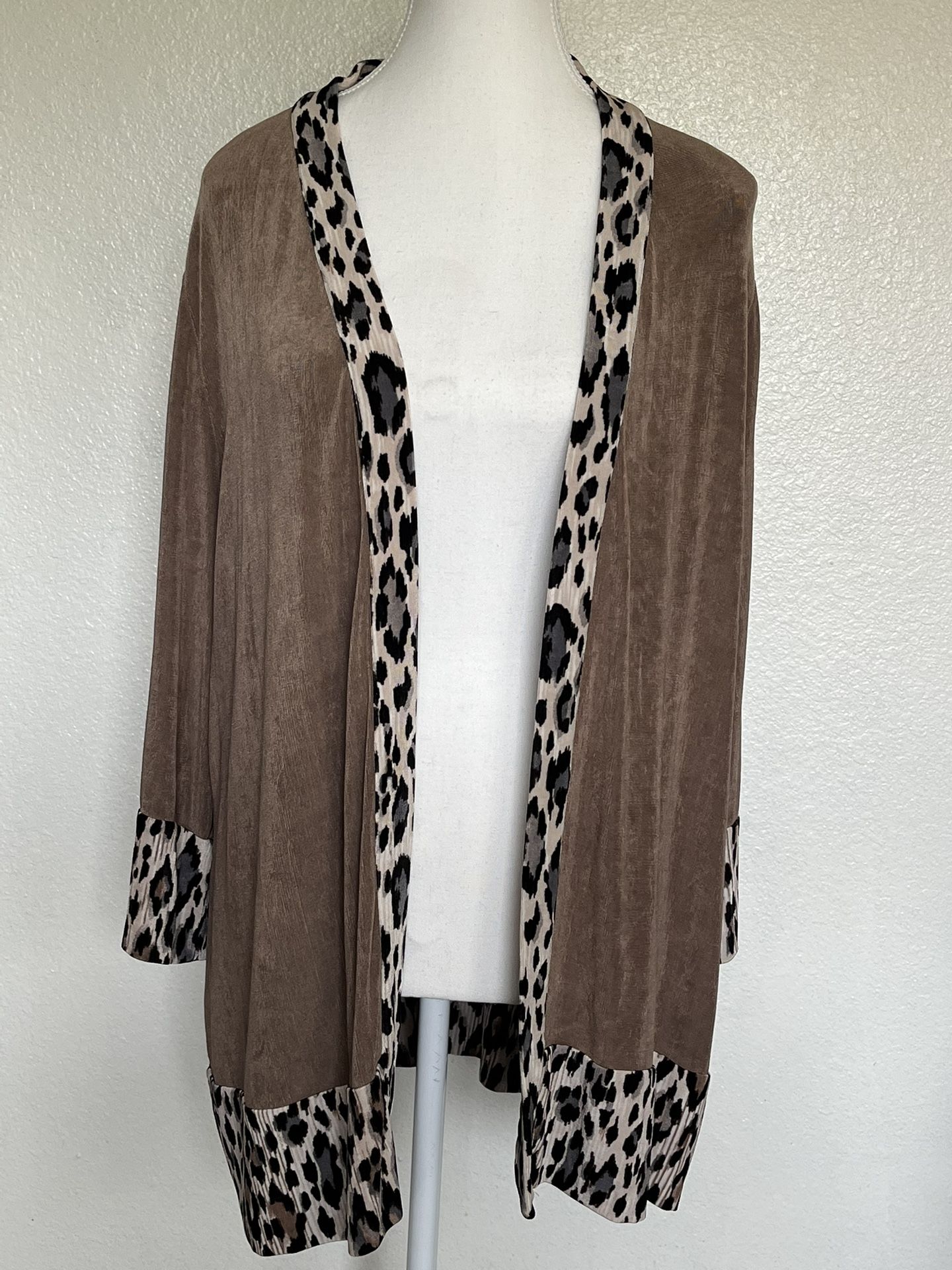 CHICOS CARDIGAN SIZE 2 (12/14)
