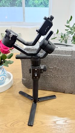 DJI Ronin S (Moving Sale)