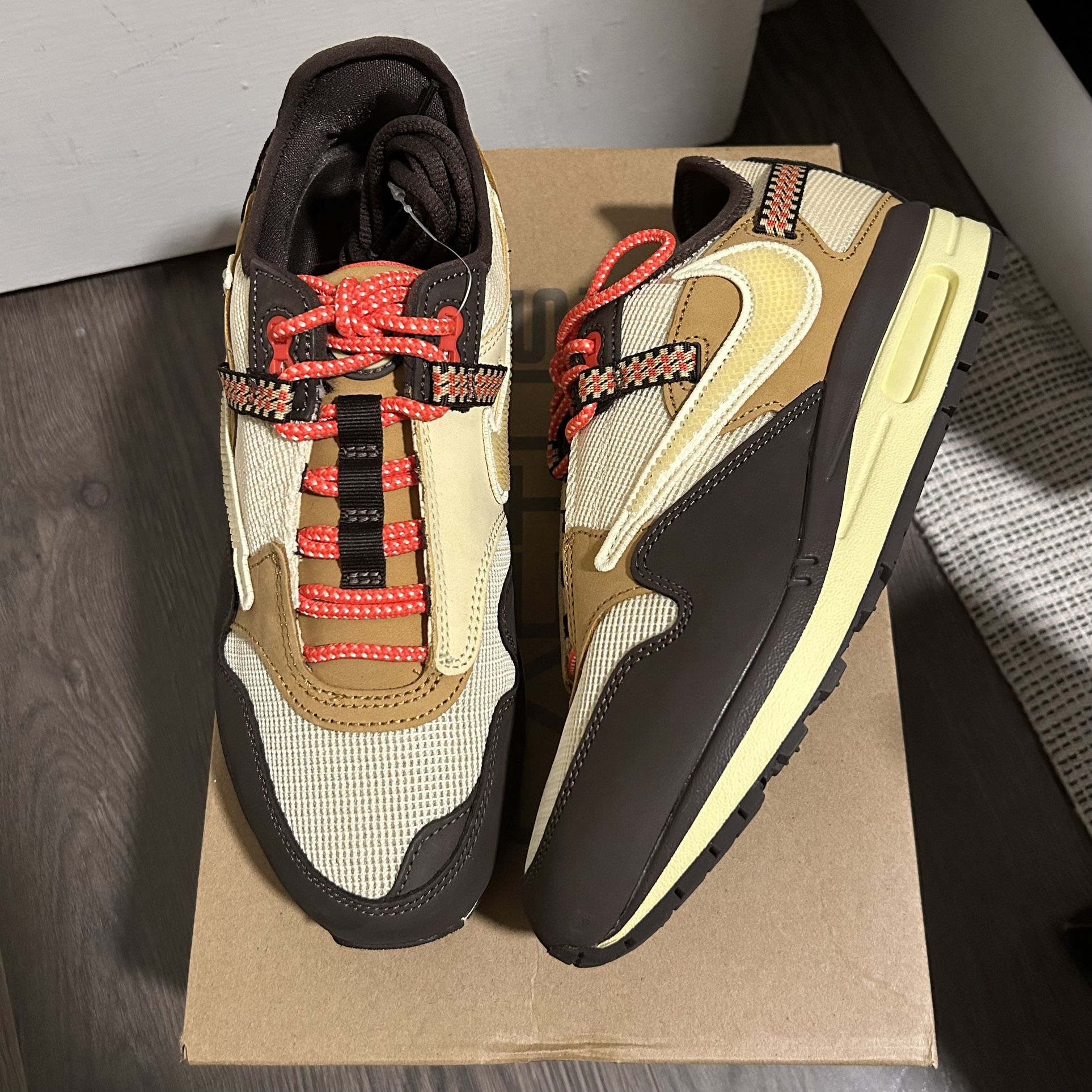 2022 Nike Travis Scott 'Baroque Brown' Air Max sz 8M