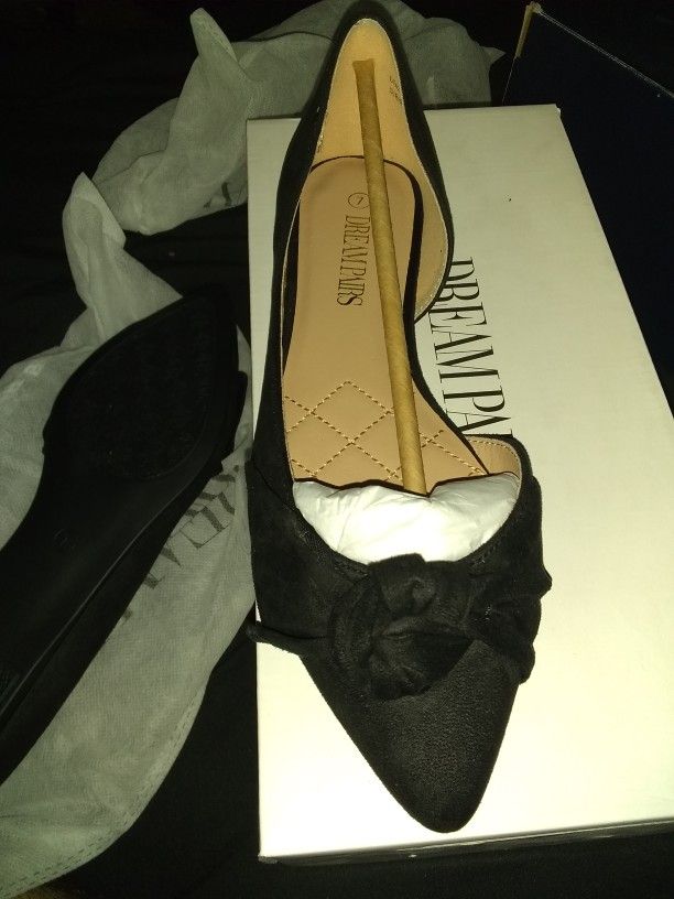 Womens Flats Dream Pairs Size 7 