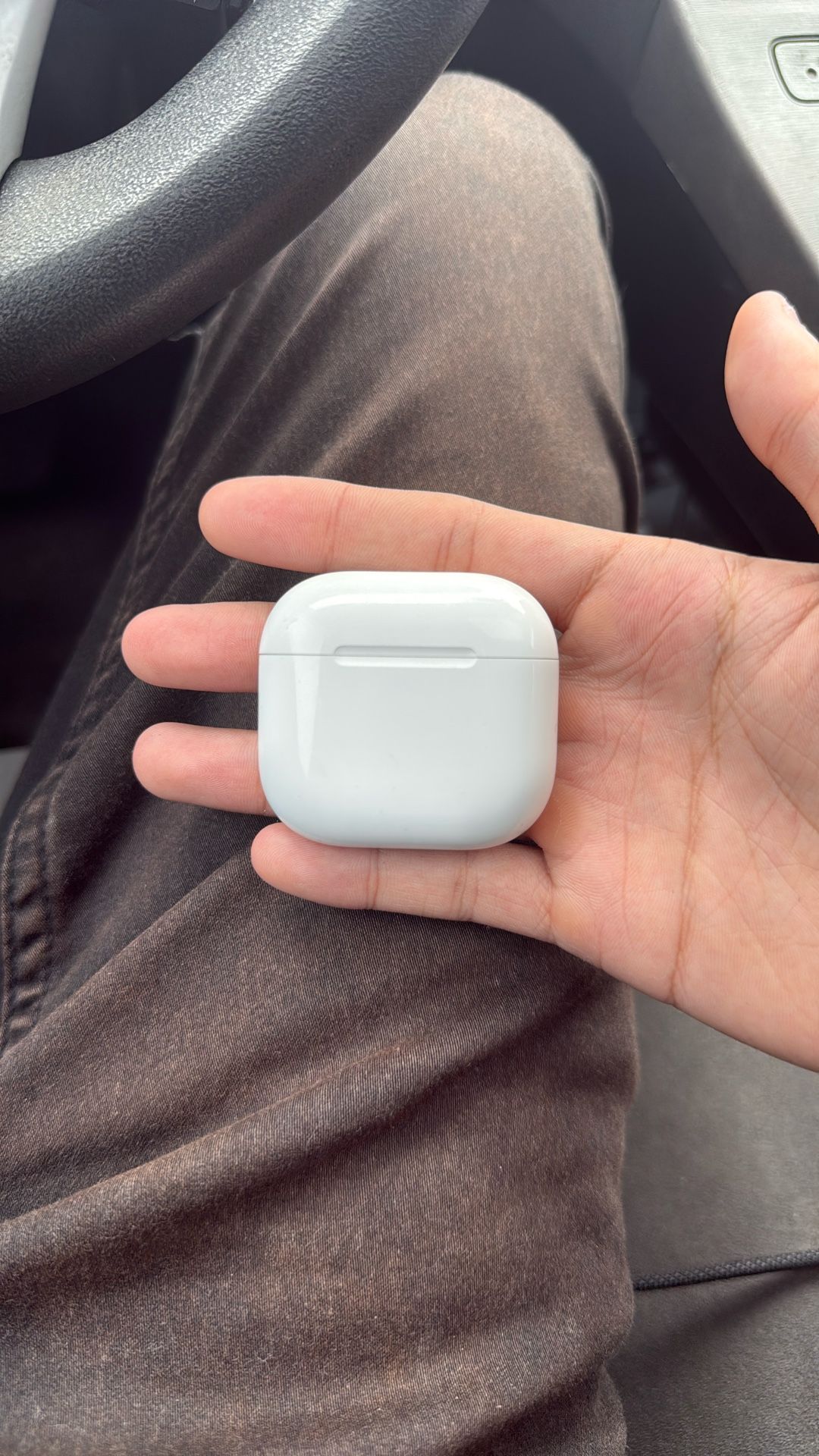 airpod 4th gen noise canceling