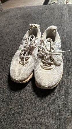 Women’s Shoes Size 9