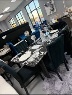 🇺🇸 ✨️ Dining Table Chair Sets! Furniture Sectionals, Queen Bedrooms Avail