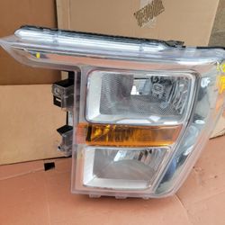 2022 Ford F150 Headlight Left Side