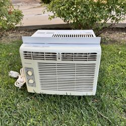 100$$ Works Great Unit BTU 6000