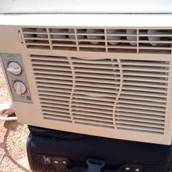 GE Air Conditioner Window Unit