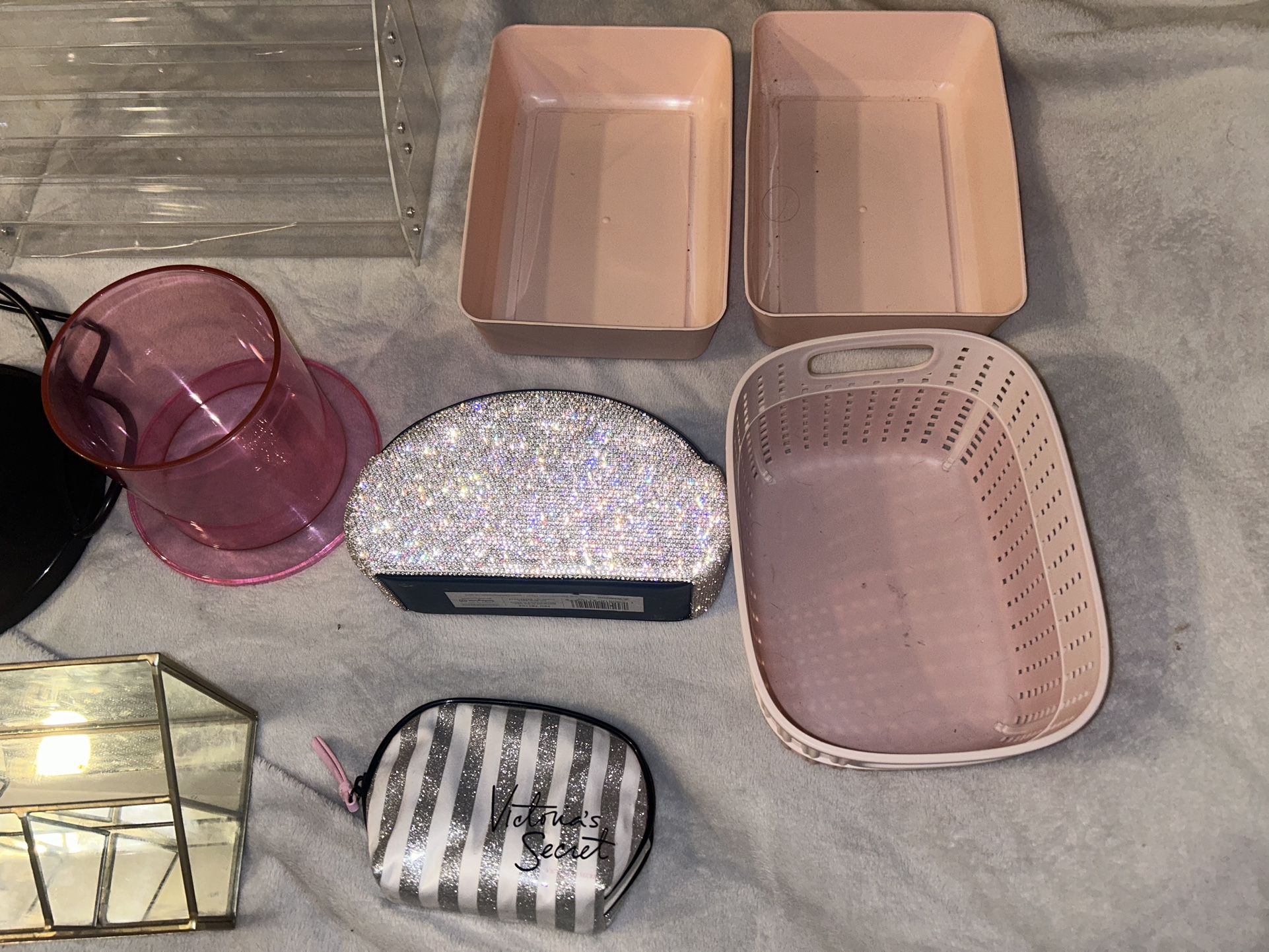 Vanity and Make Up Organization Set