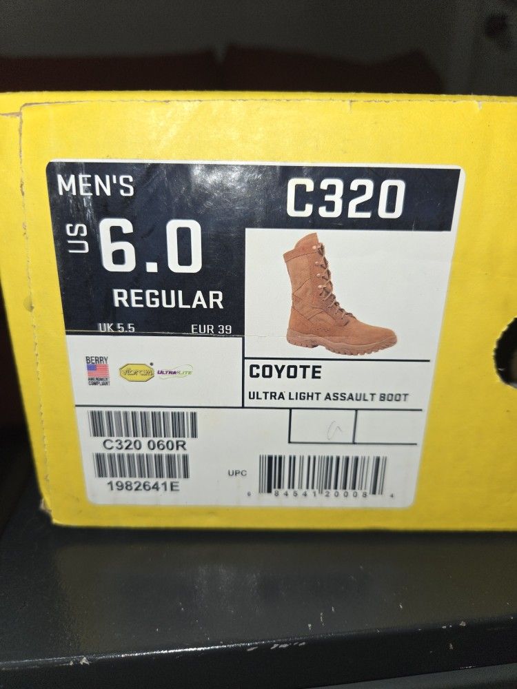 Military Boots Belleville MENS SZ 6