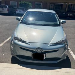 toyota prius 2016
