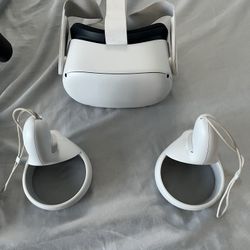 OCULUS 2 W/ CASE $225 OBO