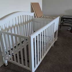 Baby Crib 