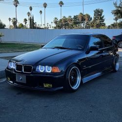 1998 BMW 318i