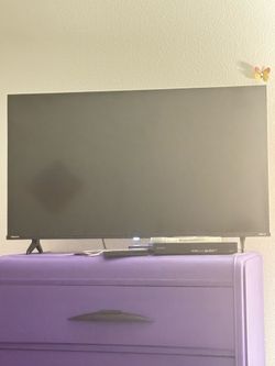 32 in  new TV needs gone today $60 obo