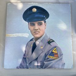 VINTAGE ELVES PRESLEY RECORD 