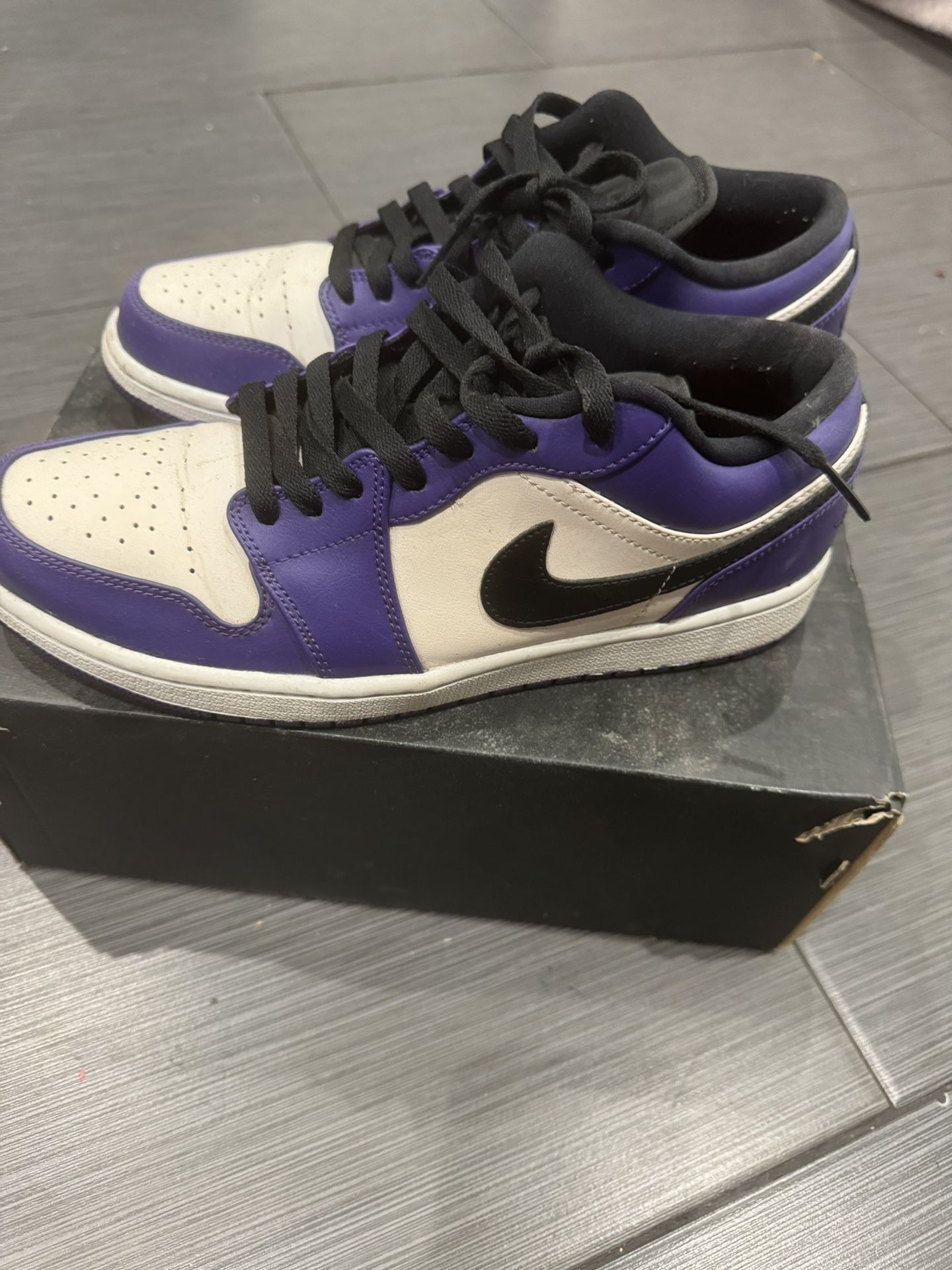 Jordan 1 Low Court Purple White