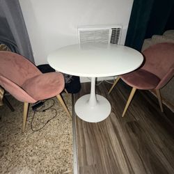 Kitchen Table And Chairs 