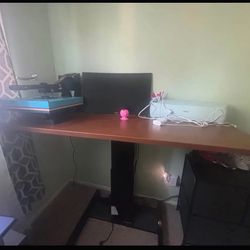 Free Stand Up Desk 