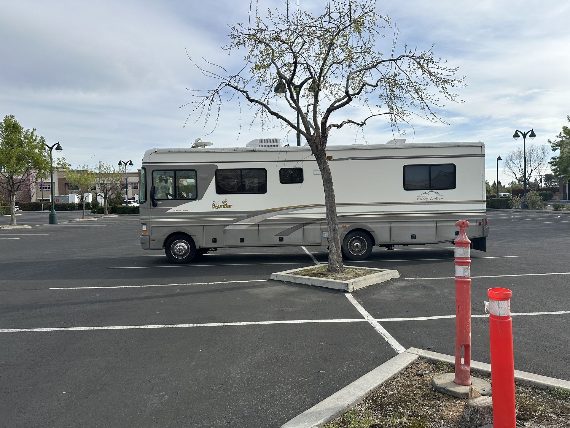 2000 Fleetwood Bounder