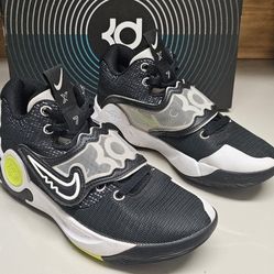 Nike Mens KD Trey 5 X DD9538-007 Black White Volt Basketball Shoes Size 7

Size 7. From non smoking pet free home. used less than 5 times. Will ship o
