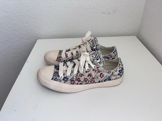 Converse All Star Floral Low-Top Sneakers size 7