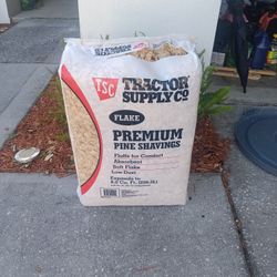 Pine Shavings For Chicken,bunnies,ect..