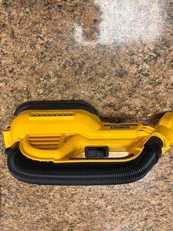 DEWALT 20V MAX Cordless Wet/Dry Vacuum