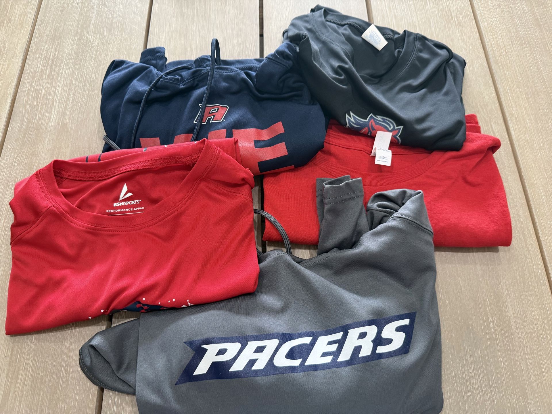 Lot of 5 large unisex USCA shirts