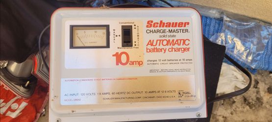 Shauer Automatic 12v Battery Charger/Maintainer