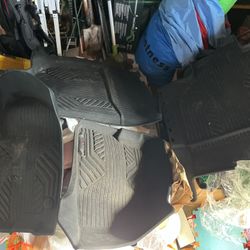 2021 Chevrolet Silverado Z71 All Weather Floor Mats Front And Back OEM