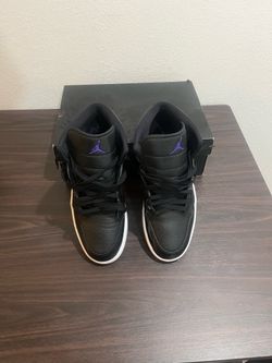 Nike Air Jordan 1 Mid SE Space Jam