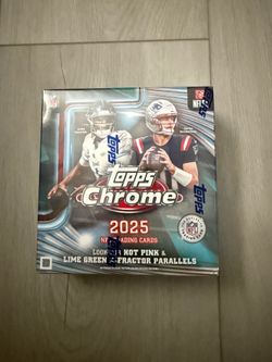 Topps Chrome Mega NFL 2025