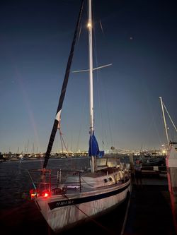 34 ft 1978 Sailboat. - Cal 34