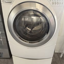 Front-Load Washing Machine 
