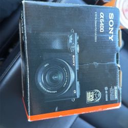 Sony Ax6400