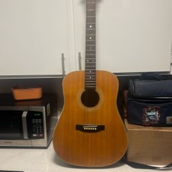 Acoustic Guitar SEDONA 75$ 