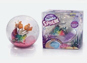 Orb SquishO Sphere Magical Floating Scene Clown Fish Squeezy / Squishy Ball