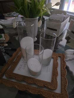 60 glass vases in 3 sizes with white pearl wax