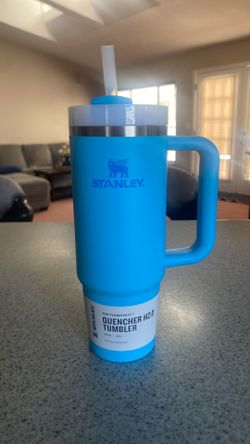 Blue Stanley cup 30 oz