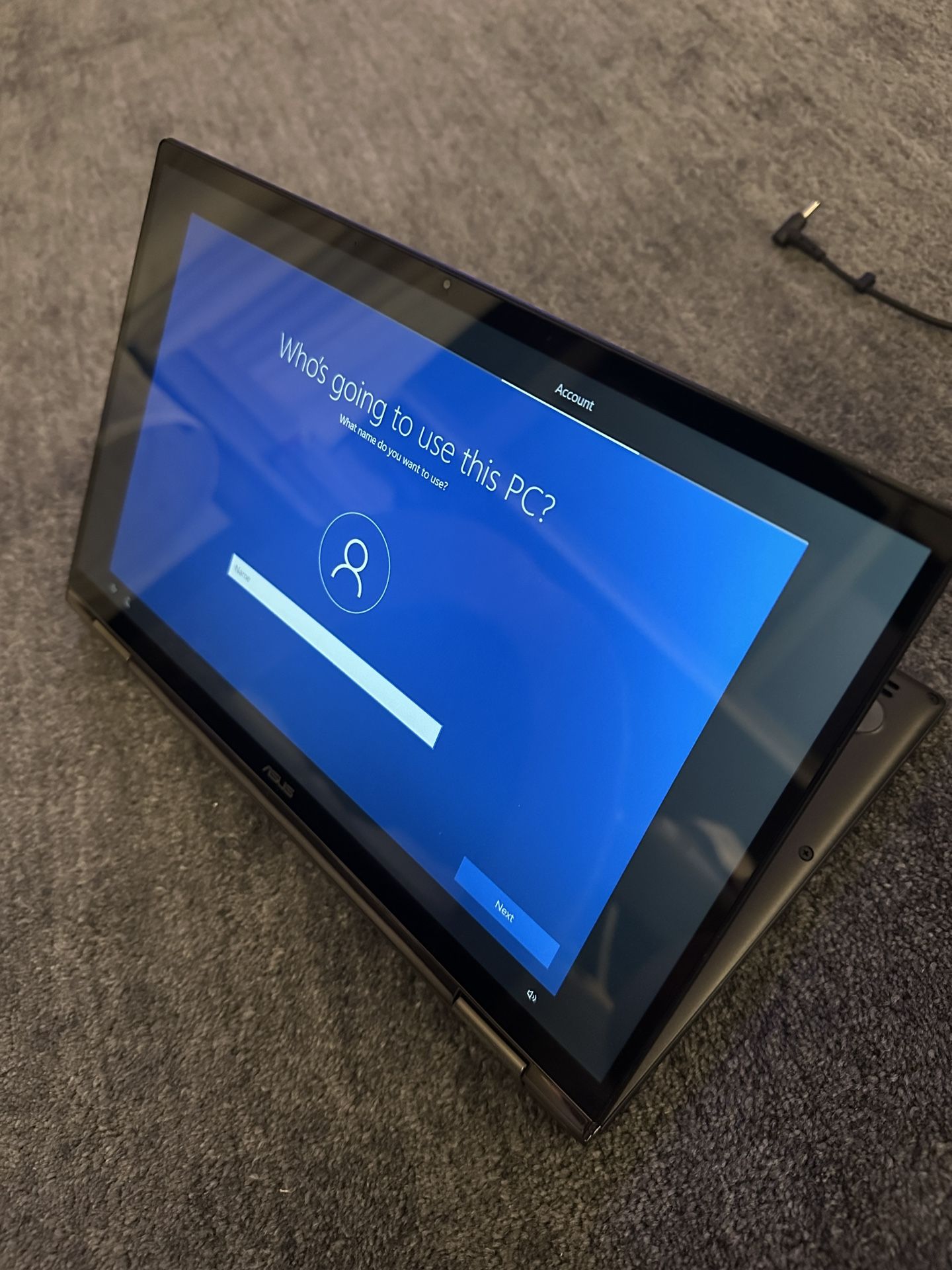 Asus Q326F - 13.3-inch Full HD Touchscreen Windows 10 Notebook