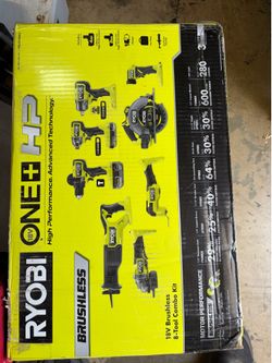 Ryoby 8 tool set