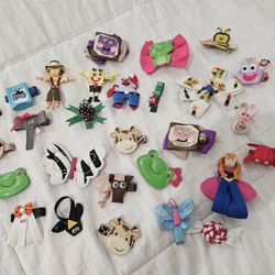 Bag Of Girl Hair Clips/barrettes 