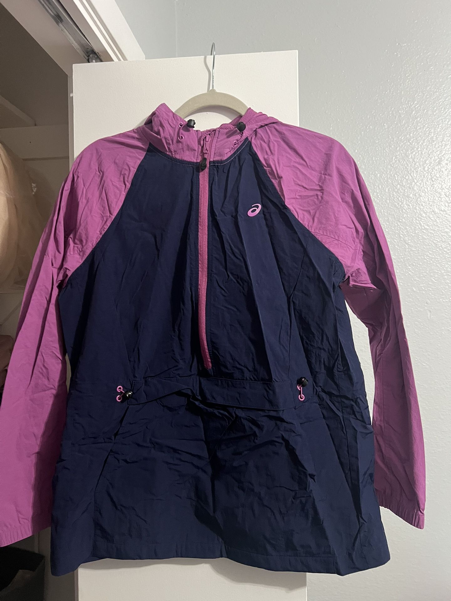 Women’s Asics navy anorak - Size M