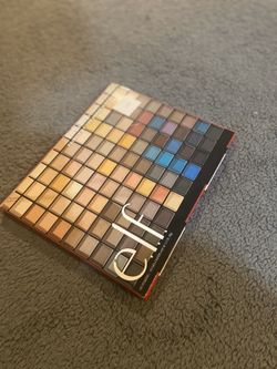 Elf palette eye shadows